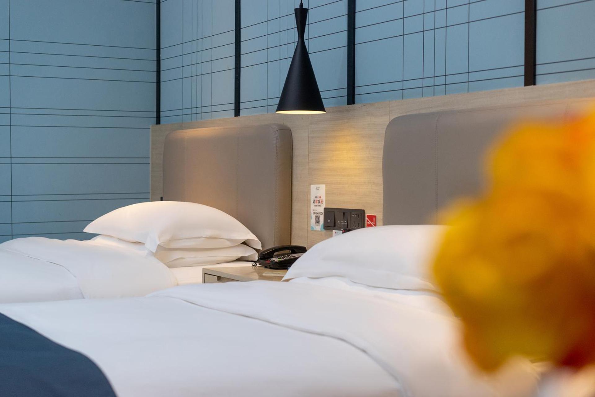 Echarm International Hotel Canton Tower Pazhou Convention And Exhibition Center Lujiang Subway Metro Branch - Free Shuttle Bus To Canton Fair Complex During Canton Fair Period Гуанчжоу Экстерьер фото