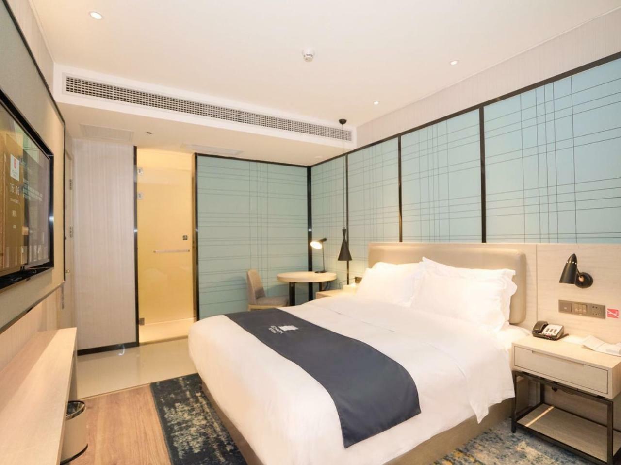Echarm International Hotel Canton Tower Pazhou Convention And Exhibition Center Lujiang Subway Metro Branch - Free Shuttle Bus To Canton Fair Complex During Canton Fair Period Гуанчжоу Экстерьер фото